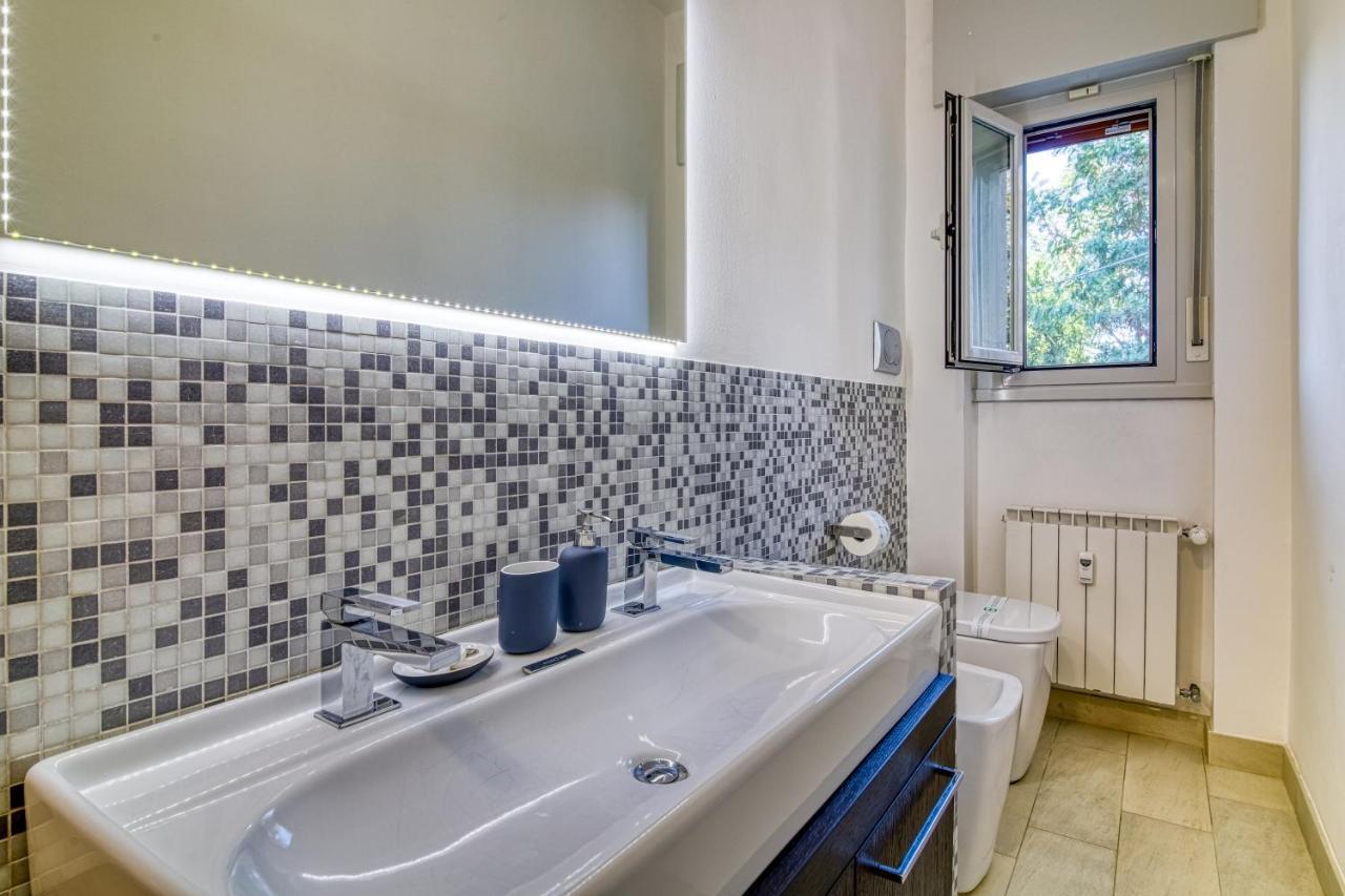 Апартаменты Trieste Uptown Cosy Flat With Sea View Экстерьер фото